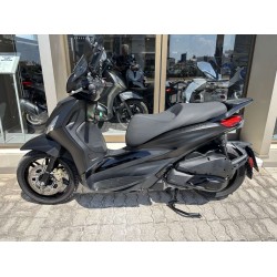 Piaggio Beverly 300 HPE 2024